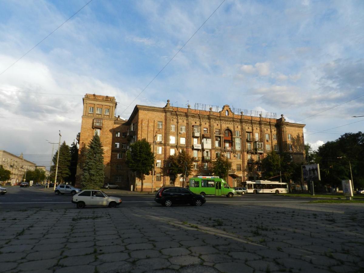 Zaporizhia 3-Room Luxury Apartment 100M2 On Sobornyi Avenue 193, By Grandhome מראה חיצוני תמונה